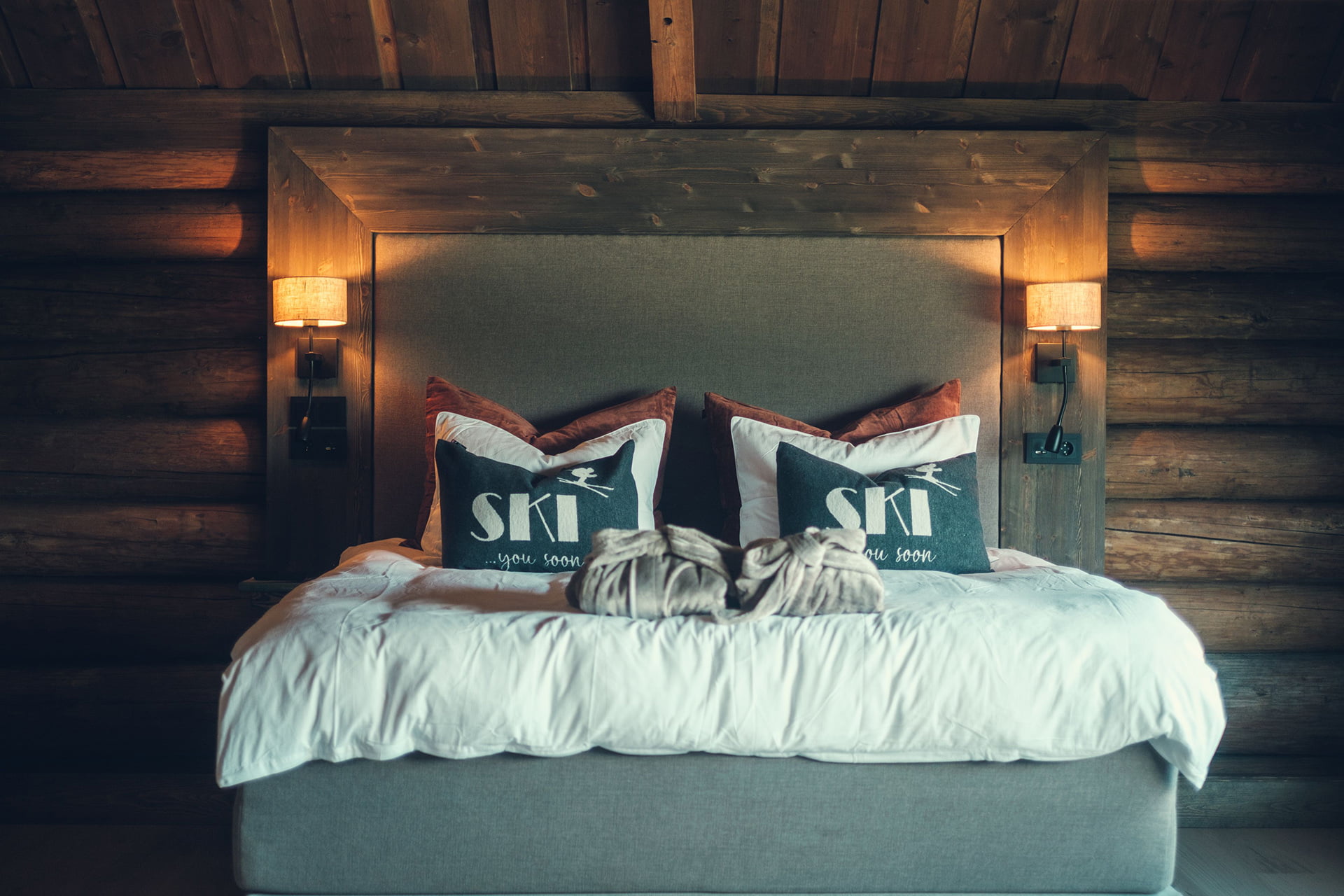 Bedroom at Nermo hotel