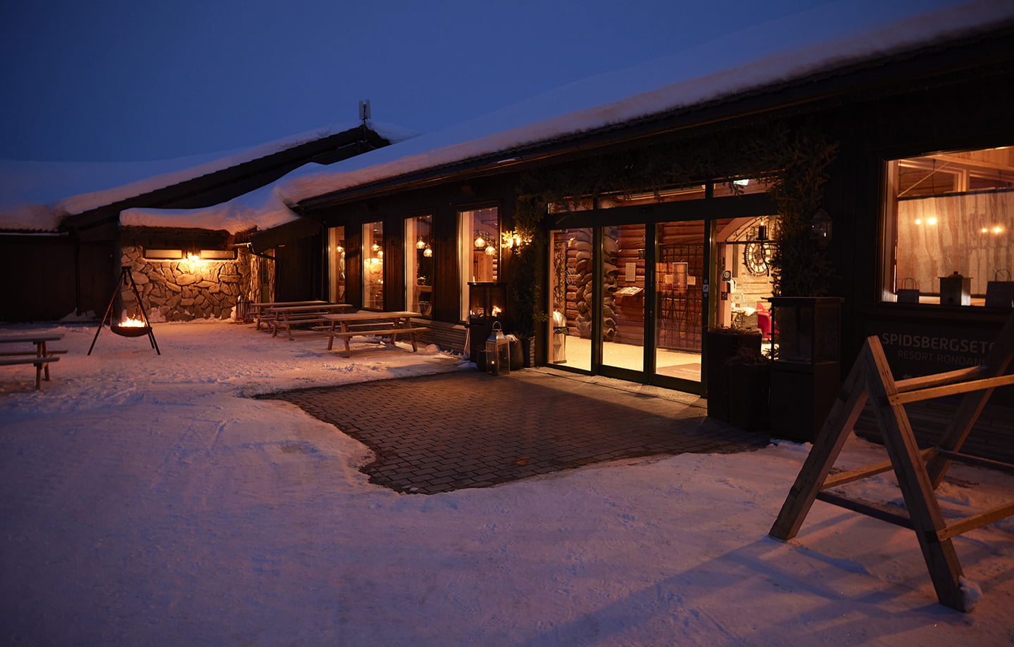 The entrance to Spidsbergseter