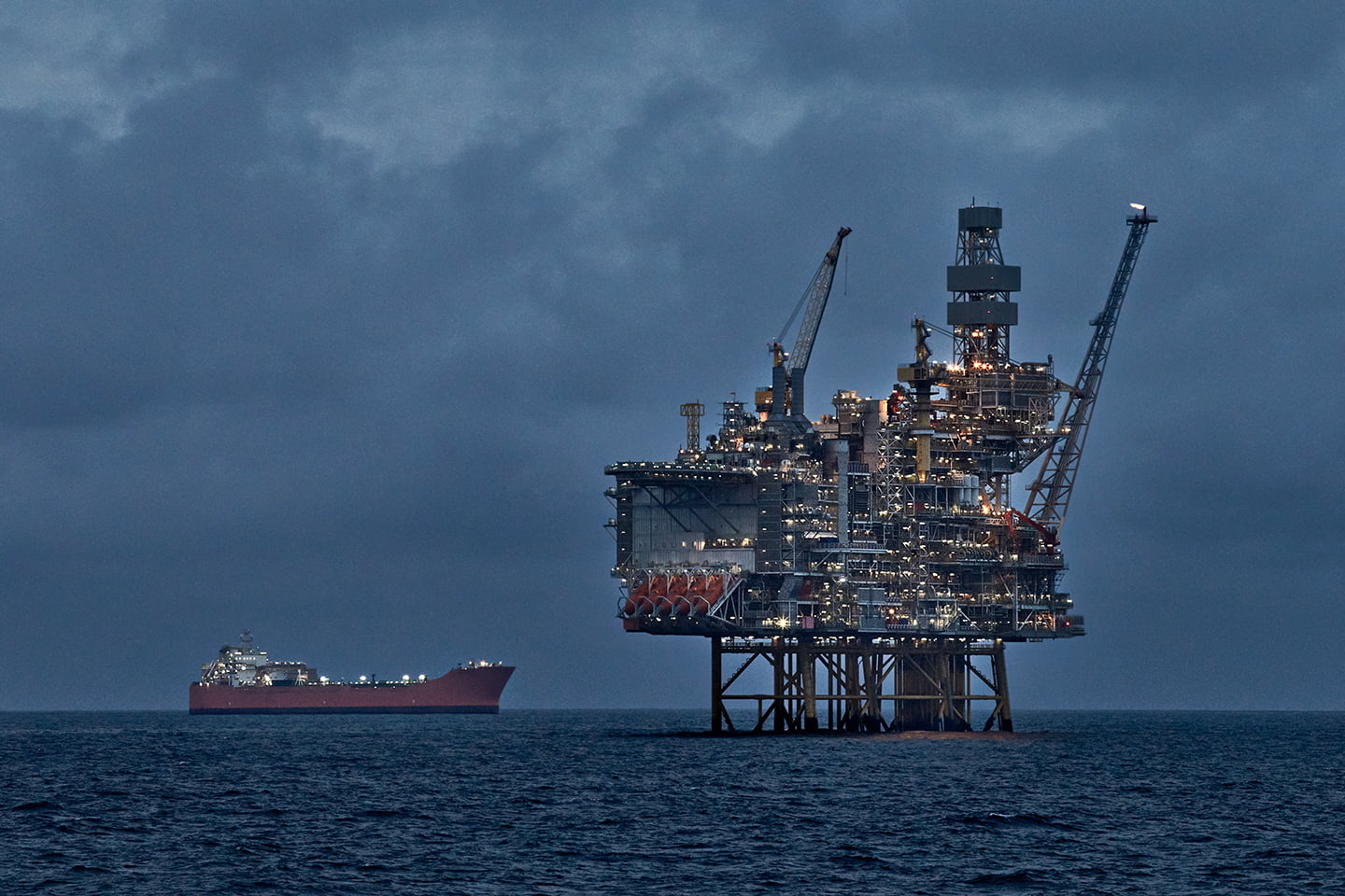 Offshore rig in the Northern Sea